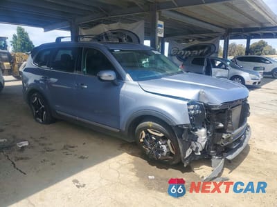 Czwarte zdjęcie samochodu z boku: 2025 KIA TELLURIDE S VIN:5XYP6DGC1SG587407 - miniatura