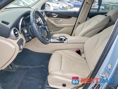 Zdjęcie 7 z 13 samochodu: 2016 MERCEDES-BENZ GLC 300 VIN:WDC0G4JB3GF102204 - miniatura