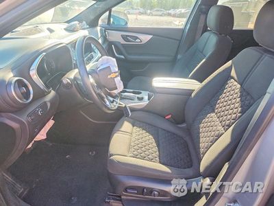 Zdjęcie 7 z 13 samochodu: 2021 CHEVROLET BLAZER 2LT VIN:3GNKBHRS6MS504550 - miniatura