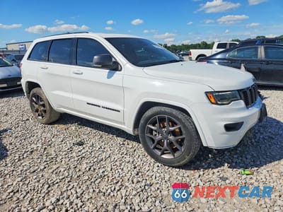 Czwarte zdjęcie samochodu z boku: 2021 JEEP GRAND CHEROKEE LIMITED VIN:1C4RJFBG5MC709741 - miniatura