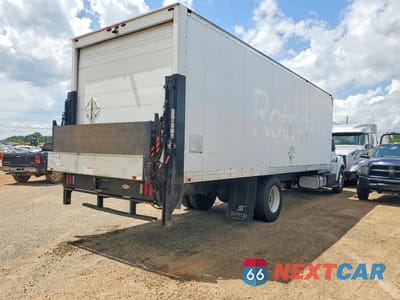 Trzecie zdjęcie samochodu z tyłu: 2017 FORD F750 SUPER DUTY BOX TRUCK VIN:1FDWF7DC1HDB09377 - miniatura