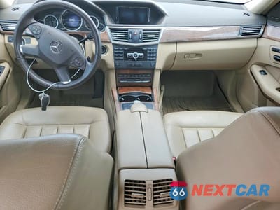 Zdjęcie 8 z 12 samochodu: 2013 MERCEDES-BENZ E 350 4MATIC WAGON VIN:WDDHH8JB1DA666607 - miniatura