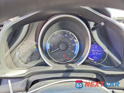 Zdjęcie 9 z 12 samochodu: 2015 HONDA FIT EX VIN:3HGGK5H88FM717723 - miniatura