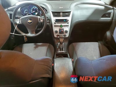 Zdjęcie 8 z 12 samochodu: 2010 CHEVROLET MALIBU 1LT VIN:1G1ZC5EB3AF146244 - miniatura