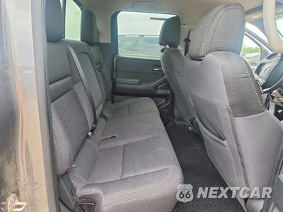Zdjęcie 10 z 12 samochodu: 2024 NISSAN FRONTIER SV VIN:1N6ED1EJ9RN655773 - miniatura