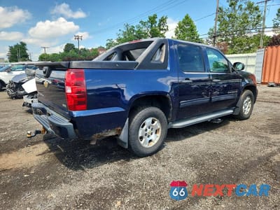Trzecie zdjęcie samochodu z tyłu: 2010 CHEVROLET AVALANCHE LS VIN:3GNVKEE02AG248826 - miniatura