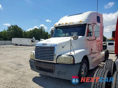 Drugie zdjęcie samochodu z przodu: 2006 FREIGHTLINER CST120 SEMI TRUCK VIN:1FUJBBCK86LU41432 - miniatura