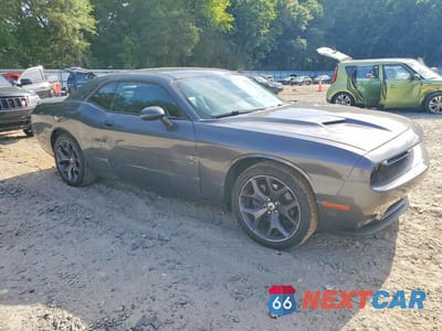 Czwarte zdjęcie samochodu z boku: 2019 DODGE CHALLENGER SXT VIN:2C3CDZAG1KH621459 - miniatura
