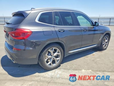 Trzecie zdjęcie samochodu z tyłu: 2020 BMW X3 XDRIVE30I VIN:5UXTY5C09L9D22457 - miniatura