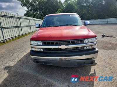 Piąte zdjęcie samochodu w środku: 2000 CHEVROLET SILVERADO C1500 VIN:2GCEC19V8Y1201940 - miniatura