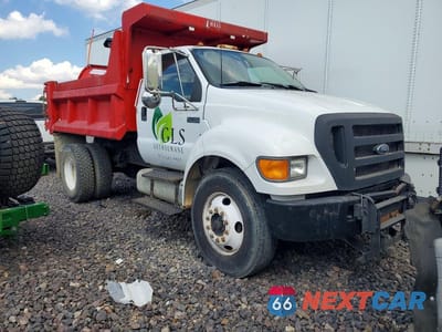 Czwarte zdjęcie samochodu z boku: 2005 FORD F750 SUPER DUTY DUMP TRUCK VIN:3FRNF75Y55V169055 - miniatura