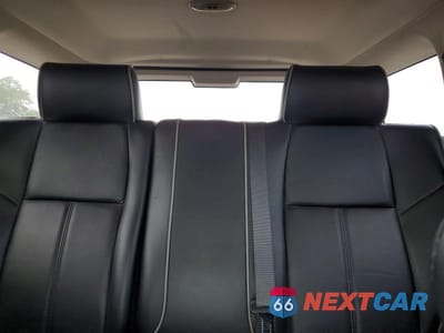 Zdjęcie 10 z 13 samochodu: 2010 HUMMER H3 LUXURY VIN:5GTMNJEE1A8120365 - miniatura