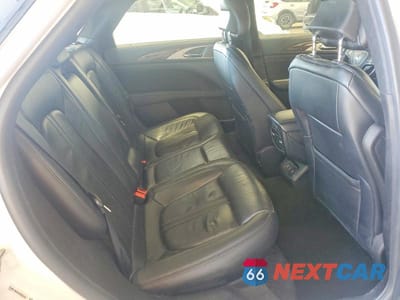 Zdjęcie 10 z 12 samochodu: 2019 LINCOLN MKZ RESERVE II VIN:3LN6L5MU9KR622252 - miniatura