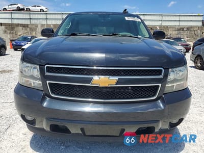 Piąte zdjęcie samochodu w środku: 2012 CHEVROLET TAHOE K1500 LT VIN:1GNSKBE06CR140035 - miniatura