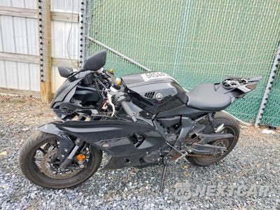 Trzecie zdjęcie samochodu z tyłu: 2025 YAMA YZFR7 VIN:JYARM38E9SA018101 - miniatura