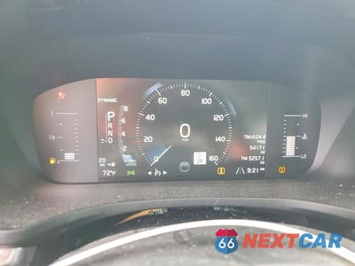Zdjęcie 9 z 12 samochodu: 2019 VOLVO V60 T5 MOMENTUM VIN:YV1102EK1K2337837 - miniatura