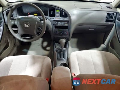 Zdjęcie 8 z 12 samochodu: 2006 HYUNDAI ELANTRA GLS VIN:KMHDN46D96U359784 - miniatura