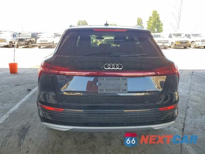Zdjęcie 6 z 12 samochodu: 2021 AUDI E-TRON PRESTIGE VIN:WA1VAAGE0MB033630 - miniatura
