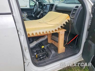 Piąte zdjęcie samochodu w środku: 2023 RAM 3500 TRADESMAN VIN:3C63RRGL1PG652002 - miniatura