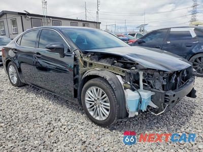 Czwarte zdjęcie samochodu z boku: 2016 LEXUS ES 350 VIN:58ABK1GG9GU035140 - miniatura
