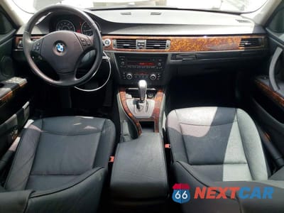 Zdjęcie 8 z 12 samochodu: 2008 BMW 328 I VIN:WBAVA33538KX85395 - miniatura