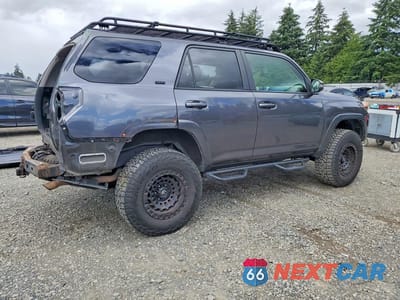 Trzecie zdjęcie samochodu z tyłu: 2014 TOYOTA 4RUNNER SR5 PREMIUM VIN:JTEBU5JRXE5185915 - miniatura