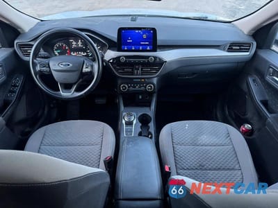 Zdjęcie 9 z 10 samochodu: 2020 FORD ESCAPE SE VIN:1FMCU9G61LUC28078 - miniatura
