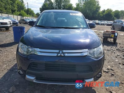Piąte zdjęcie samochodu w środku: 2015 MITSUBISHI OUTLANDER SE VIN:JA4AD3A31FZ013163 - miniatura