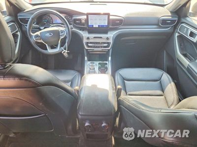 Zdjęcie 8 z 13 samochodu: 2020 FORD EXPLORER XLT VIN:1FMSK8DH8LGC87709 - miniatura
