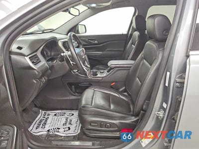 Zdjęcie 7 z 13 samochodu: 2023 GMC ACADIA SLT VIN:1GKKNML45PZ199346 - miniatura