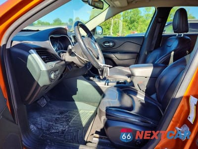 Zdjęcie 7 z 12 samochodu: 2015 JEEP CHEROKEE TRAILHAWK VIN:1C4PJMBS5FW576562 - miniatura
