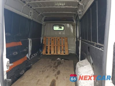 Zdjęcie 10 z 13 samochodu: 2015 RAM PROMASTER 3500 DELIVERY VAN VIN:3C6URVJDXFE508831 - miniatura
