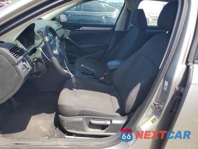 Zdjęcie 7 z 12 samochodu: 2013 VOLKSWAGEN PASSAT S VIN:1VWAP7A37DC071327 - miniatura