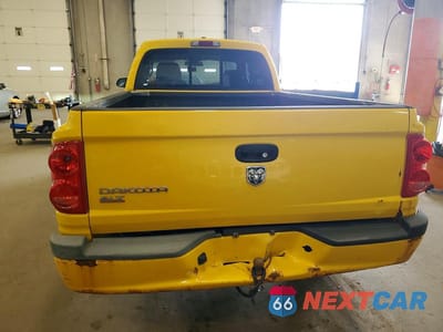 Zdjęcie 6 z 12 samochodu: 2007 DODGE DAKOTA SLT VIN:1D7HE42K77S248258 - miniatura