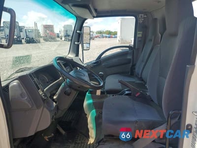 Zdjęcie 7 z 13 samochodu: 2015 ISUZU NPR HD VIN:JALC4W168F7002522 - miniatura