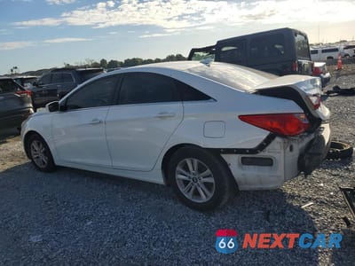 Drugie zdjęcie samochodu z przodu: 2013 HYUNDAI SONATA GLS VIN:5NPEB4AC3DH603064 - miniatura