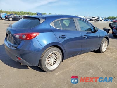 Trzecie zdjęcie samochodu z tyłu: 2016 MAZDA 3 TOURING VIN:3MZBM1M77GM265240 - miniatura