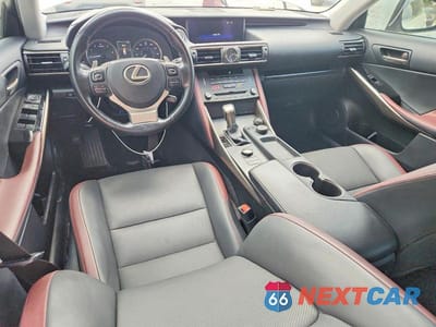 Zdjęcie 8 z 13 samochodu: 2020 LEXUS IS 300 VIN:JTHAA1D21L5106594 - miniatura