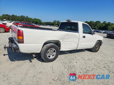 Trzecie zdjęcie samochodu z tyłu: 2002 GMC NEW SIERRA C1500 VIN:1GTEC14V42Z900892 - miniatura