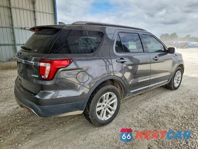 Trzecie zdjęcie samochodu z tyłu: 2017 FORD EXPLORER VIN:1FM5K7DH0HGD40885 - miniatura