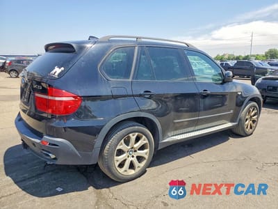 Trzecie zdjęcie samochodu z tyłu: 2008 BMW X5 4.8I VIN:5UXFE83588L098348 - miniatura