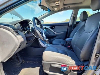 Zdjęcie 7 z 12 samochodu: 2011 HYUNDAI ELANTRA VIN:5NPDH4AE6BH075657 - miniatura