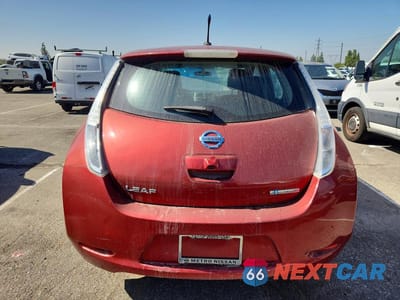 Zdjęcie 6 z 13 samochodu: 2013 NISSAN LEAF S VIN:1N4AZ0CP6DC421122 - miniatura