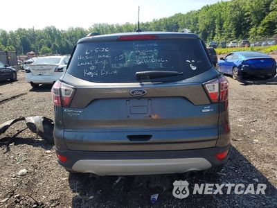 Zdjęcie 6 z 13 samochodu: 2017 FORD ESCAPE SE VIN:1FMCU9GD6HUB49608 - miniatura