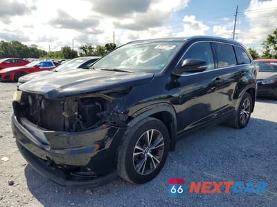 2016 TOYOTA HIGHLANDER XLE 5TDJKRFH8GS276997 - główne zdjęcie licytacji z USA - miniatura