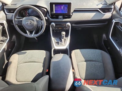Zdjęcie 8 z 13 samochodu: 2024 TOYOTA RAV4 XLE VIN:2T3P1RFVXRC412701 - miniatura