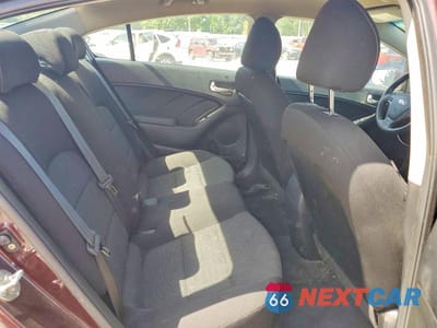 Zdjęcie 10 z 12 samochodu: 2018 KIA FORTE LX VIN:3KPFK4A7XJE258798 - miniatura