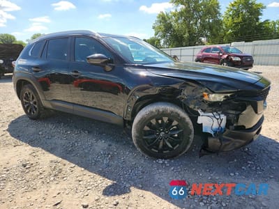 Czwarte zdjęcie samochodu z boku: 2025 MAZDA CX-50 PREMIUM VIN:7MMVABDM7SN360044 - miniatura