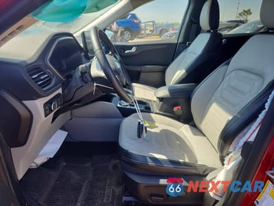 Zdjęcie 7 z 13 samochodu: 2024 FORD ESCAPE PLATINUM VIN:1FMCU9JZ5RUA52664 - miniatura