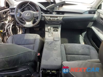 Zdjęcie 8 z 12 samochodu: 2018 LEXUS ES 350 VIN:58ABK1GG6JU115454 - miniatura